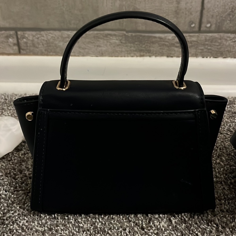 Authentic Michael Kors mini crossbody purse - Picture 7 of 11